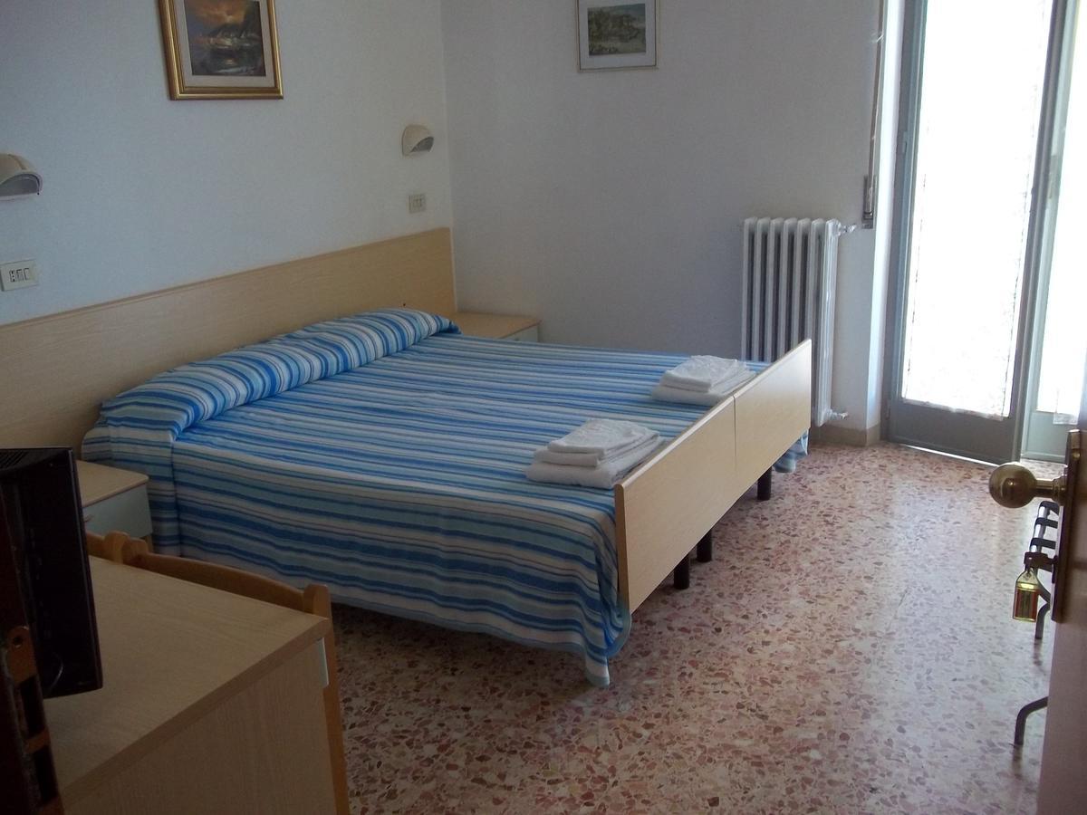 Hotel Italia Senigallia Esterno foto