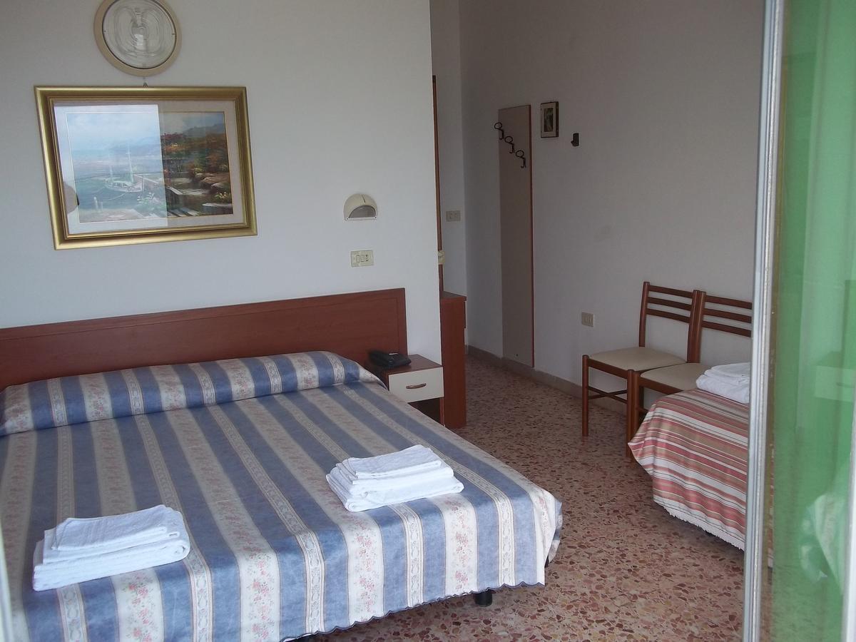 Hotel Italia Senigallia Esterno foto